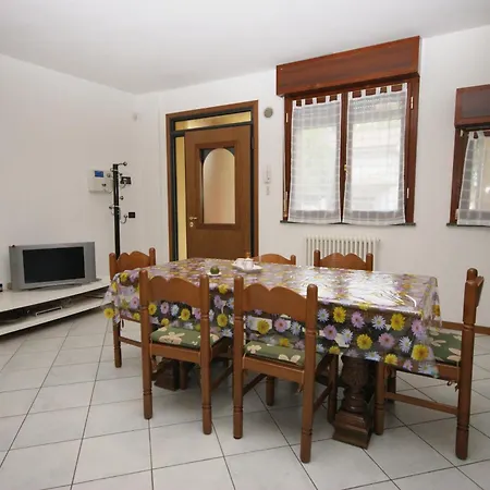 86 Trilocale Con Ingresso Indipendente Appartement *